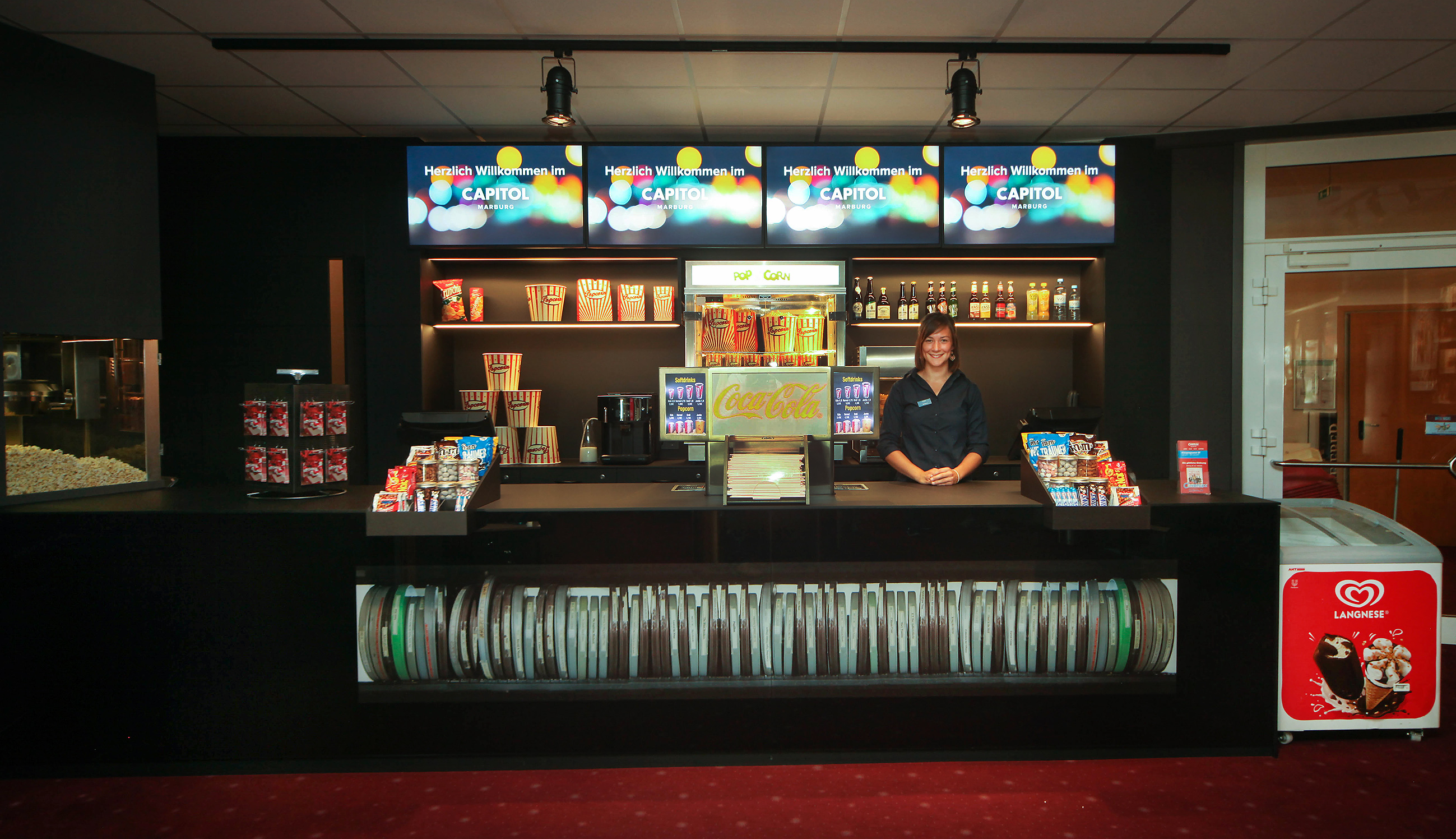 Capitol Mabrurg Foyer Theke