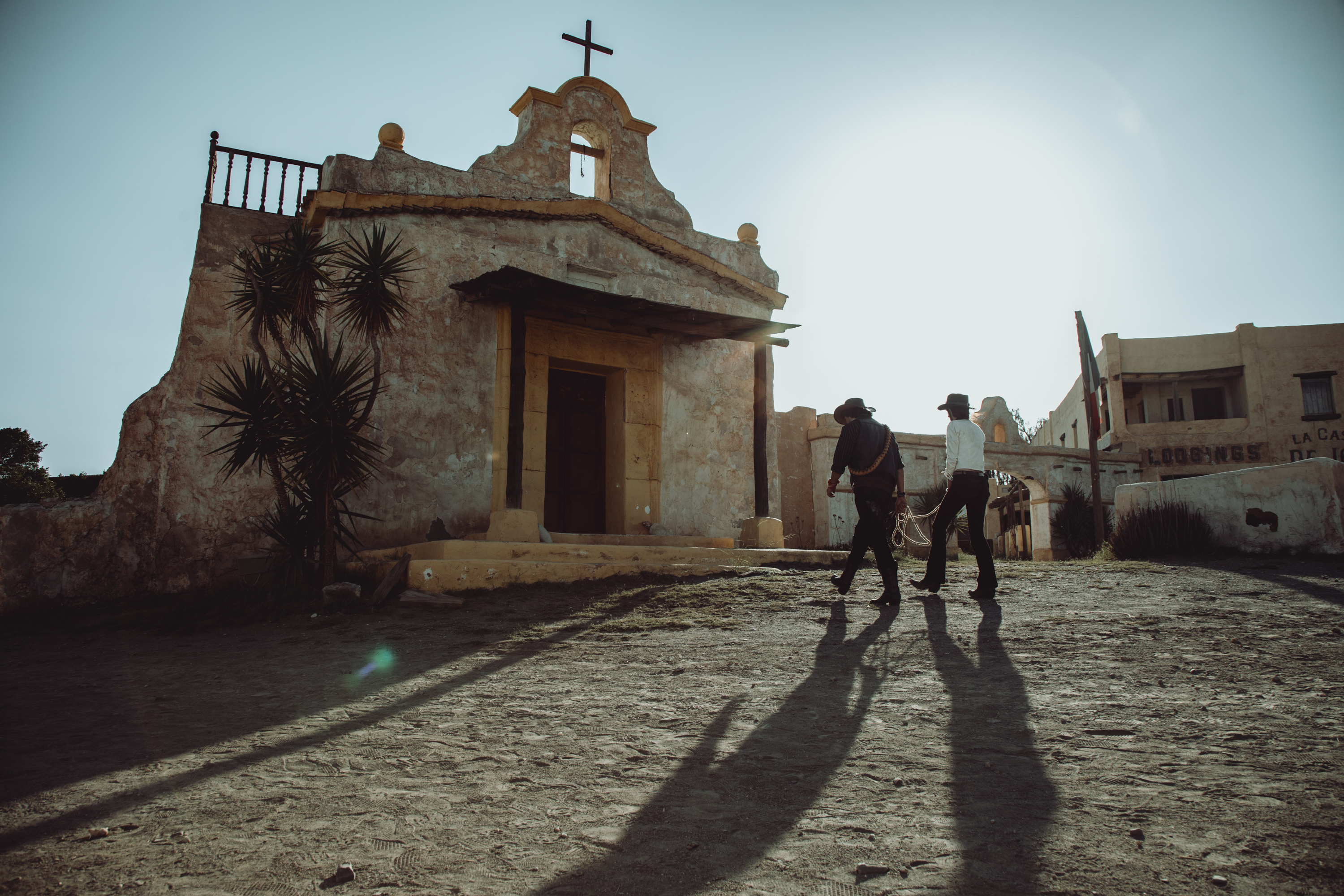 Szenenbild zu Make Me Feel