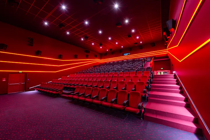 Pfaffenhofen_Saal_1_front_Web