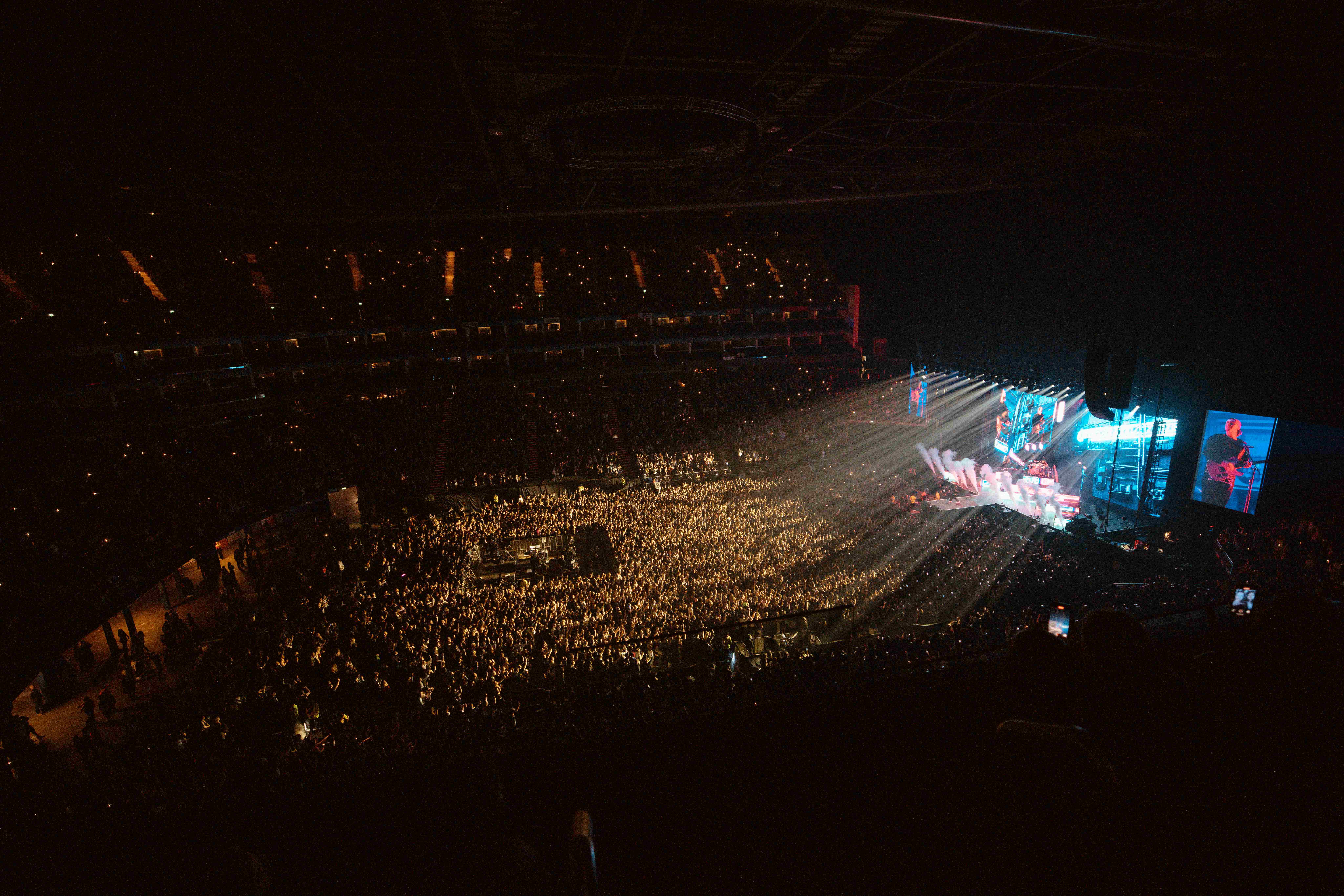 Szenenbild zu Chase Atlantic: Lost in Heaven