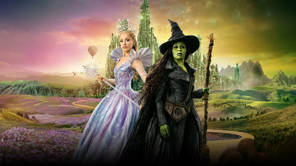 Filmmotiv zu Wicked 2 mit beiden Hexen vor der Stadt Oz