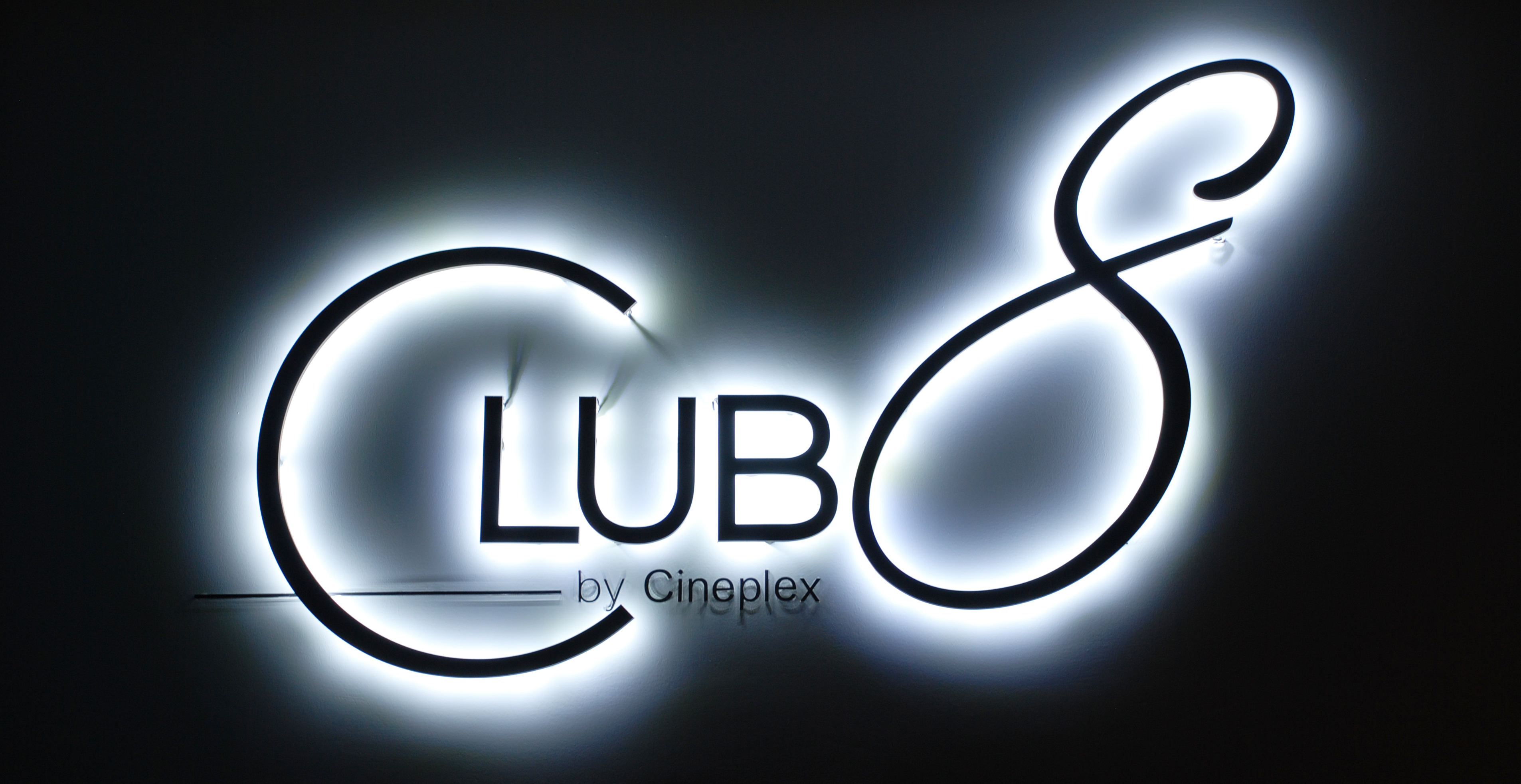 Club 8 Alhambra