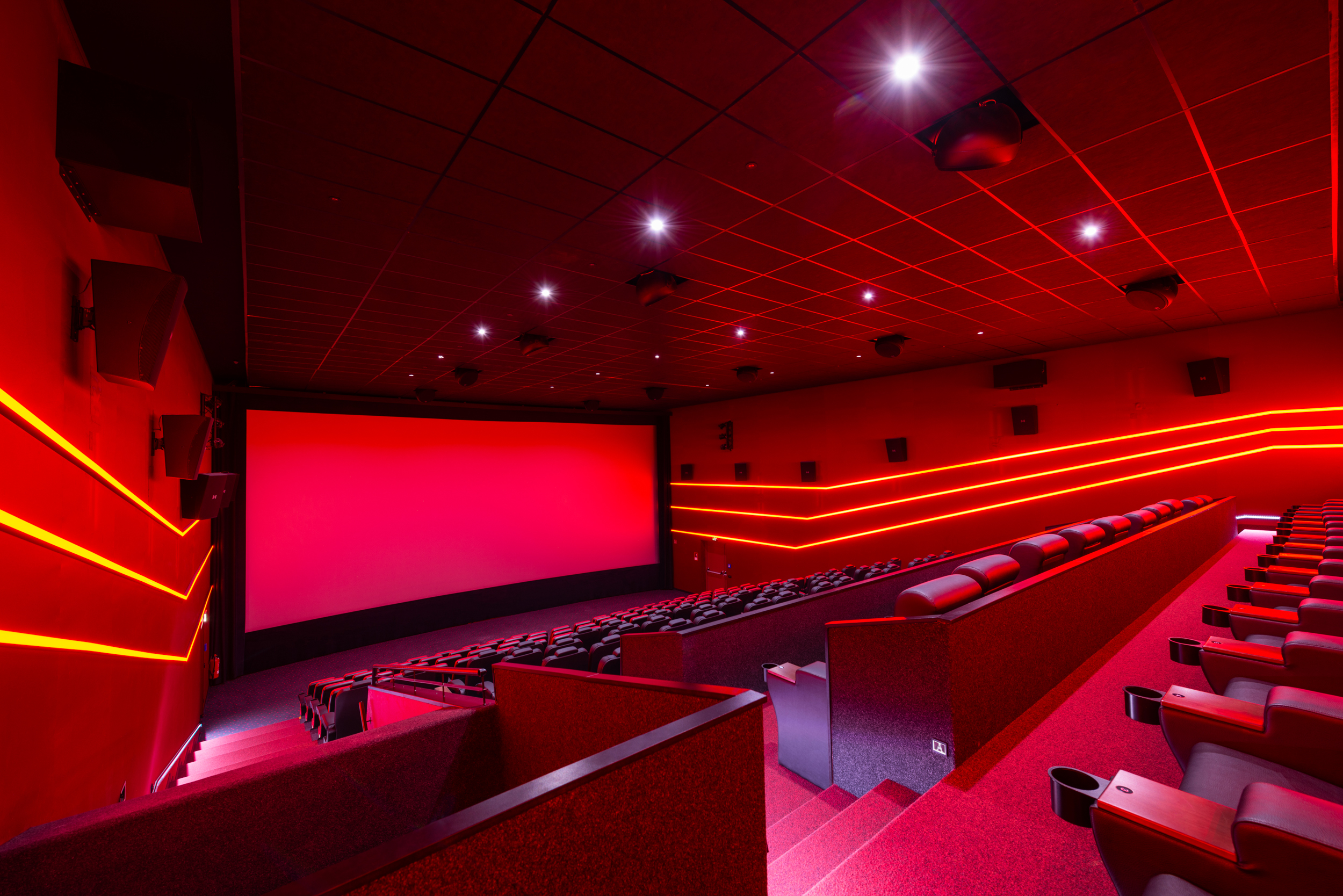 Pfaffenhofen_Saal_1_back_Web