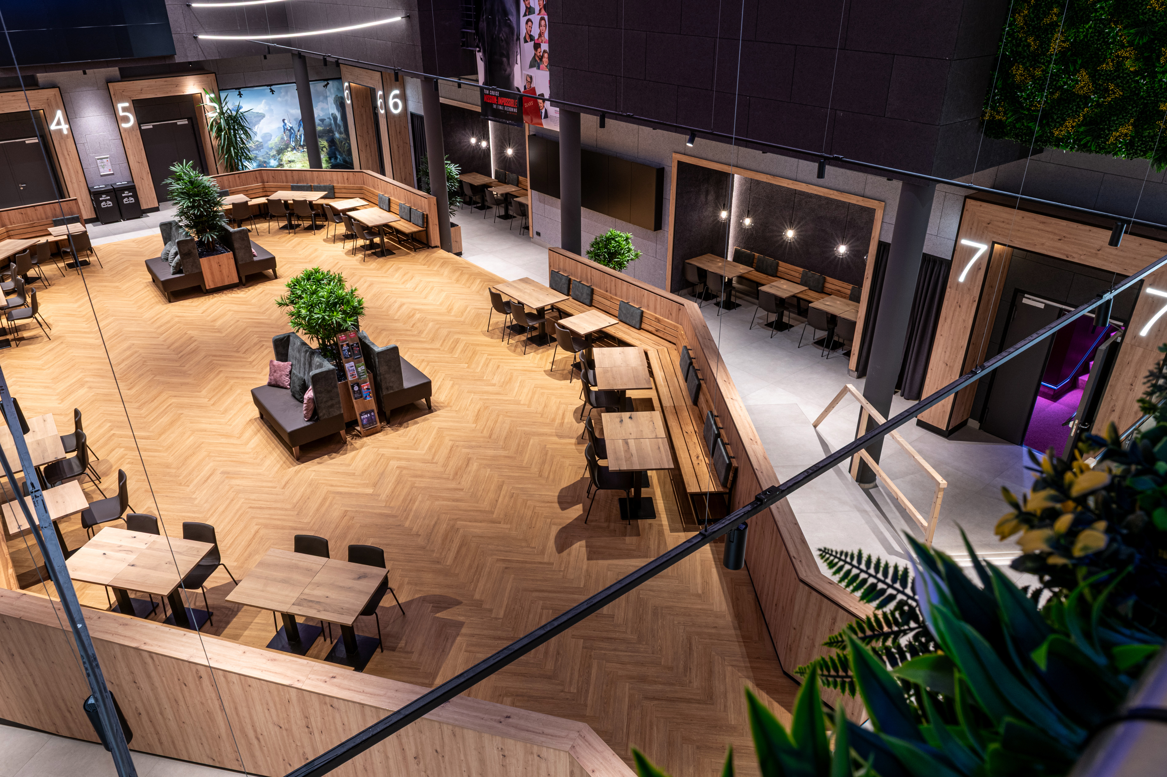 Pfaffenhofen_Foyer_oben