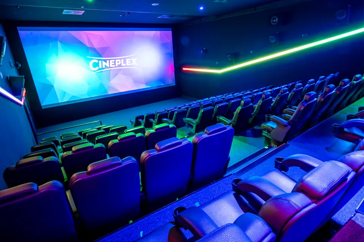 Meitingen_Saal_7_side_back_HDR