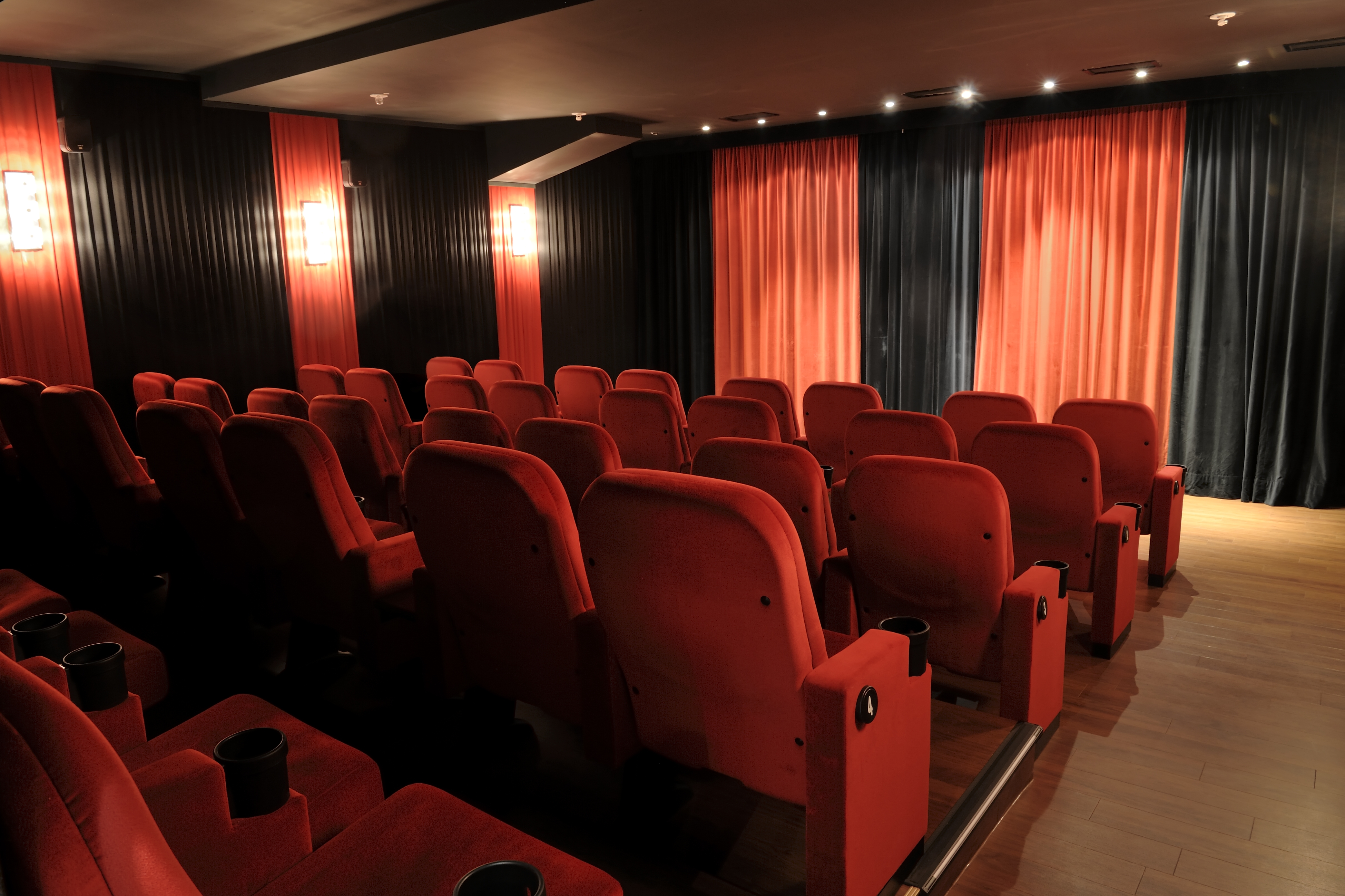 Das Eden 3 im Eden Palast - Saalansicht von hinten