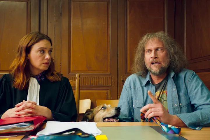 Szenenbild zu Hundschuldig