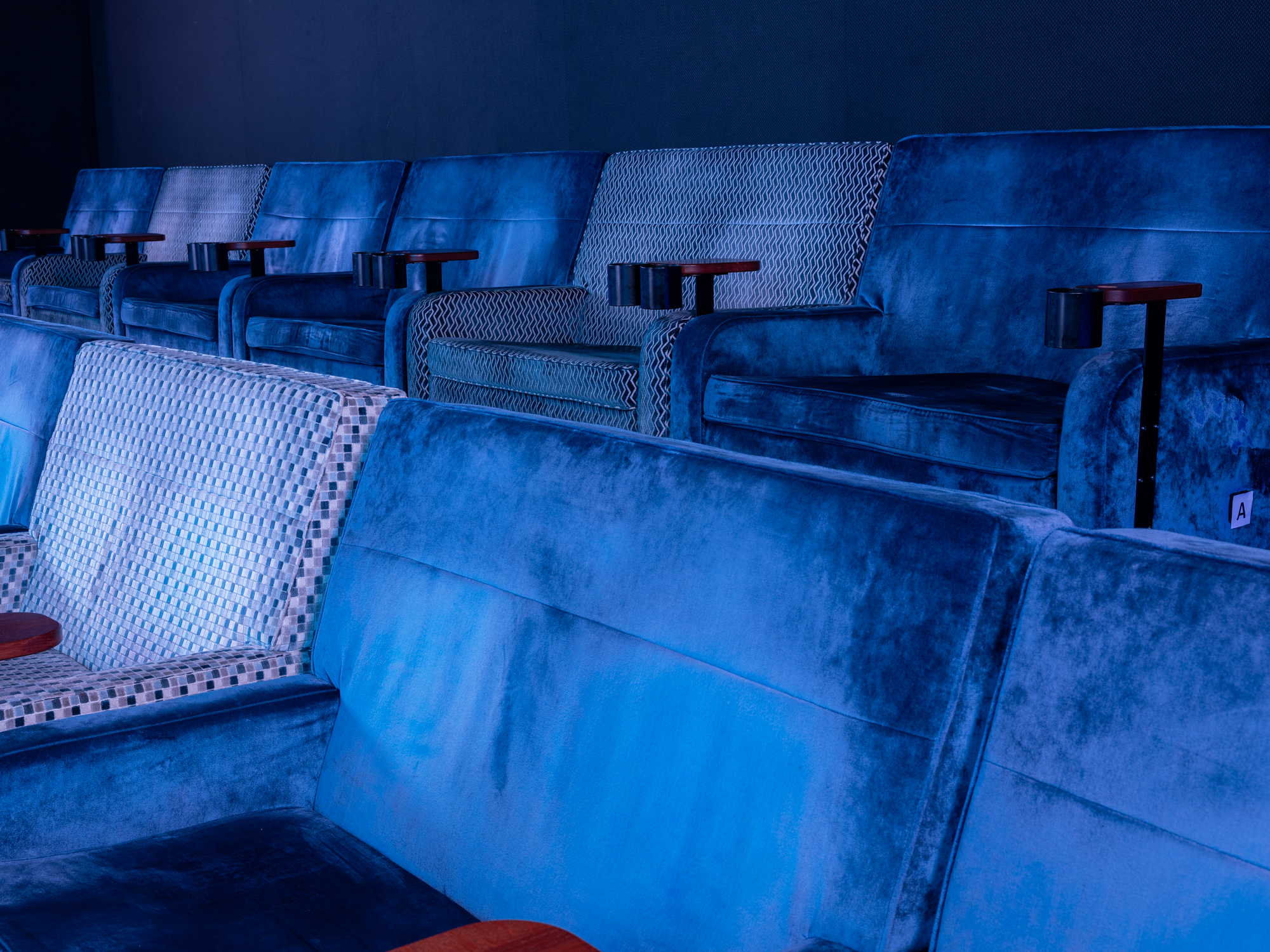 Germering_Saal5_2_Sofas