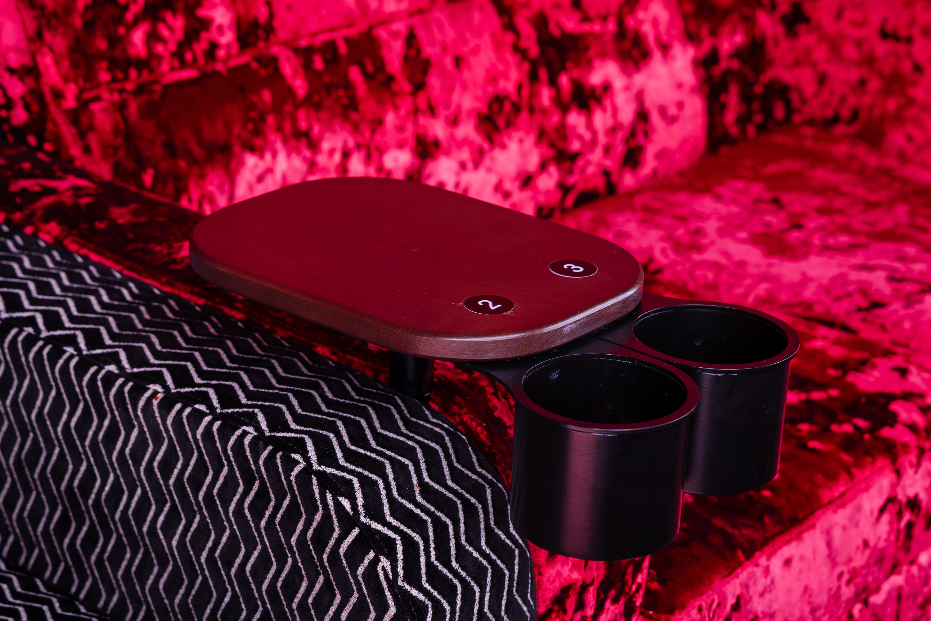 Pfaffenhofen_Saal_7_sofa3