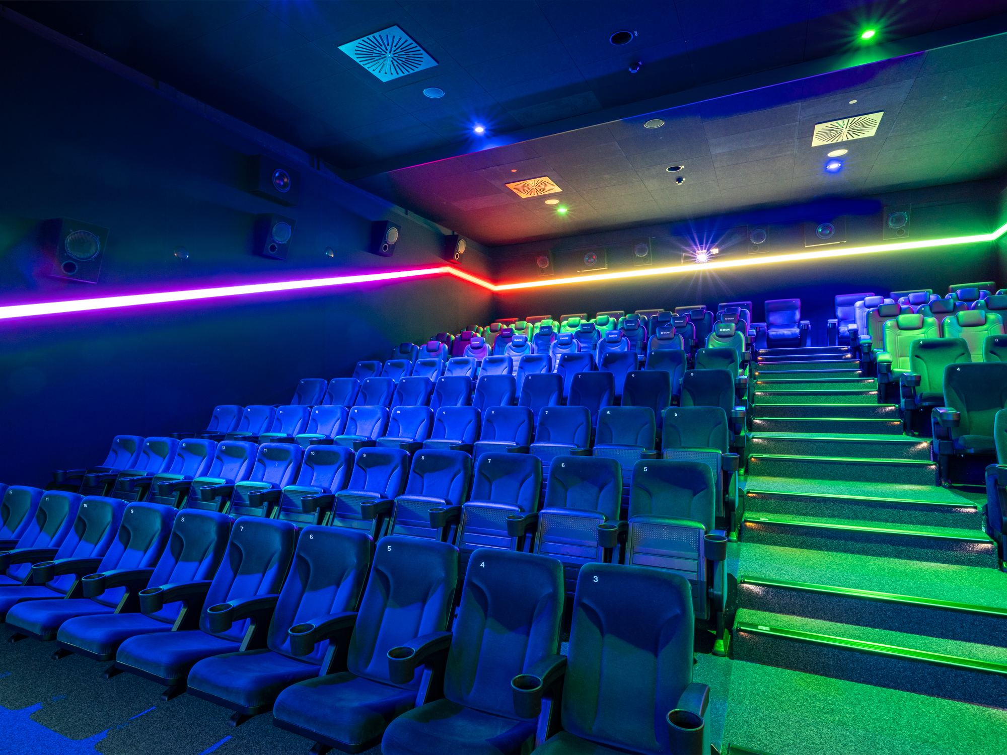 Meitingen_Saal_7_front_HDR