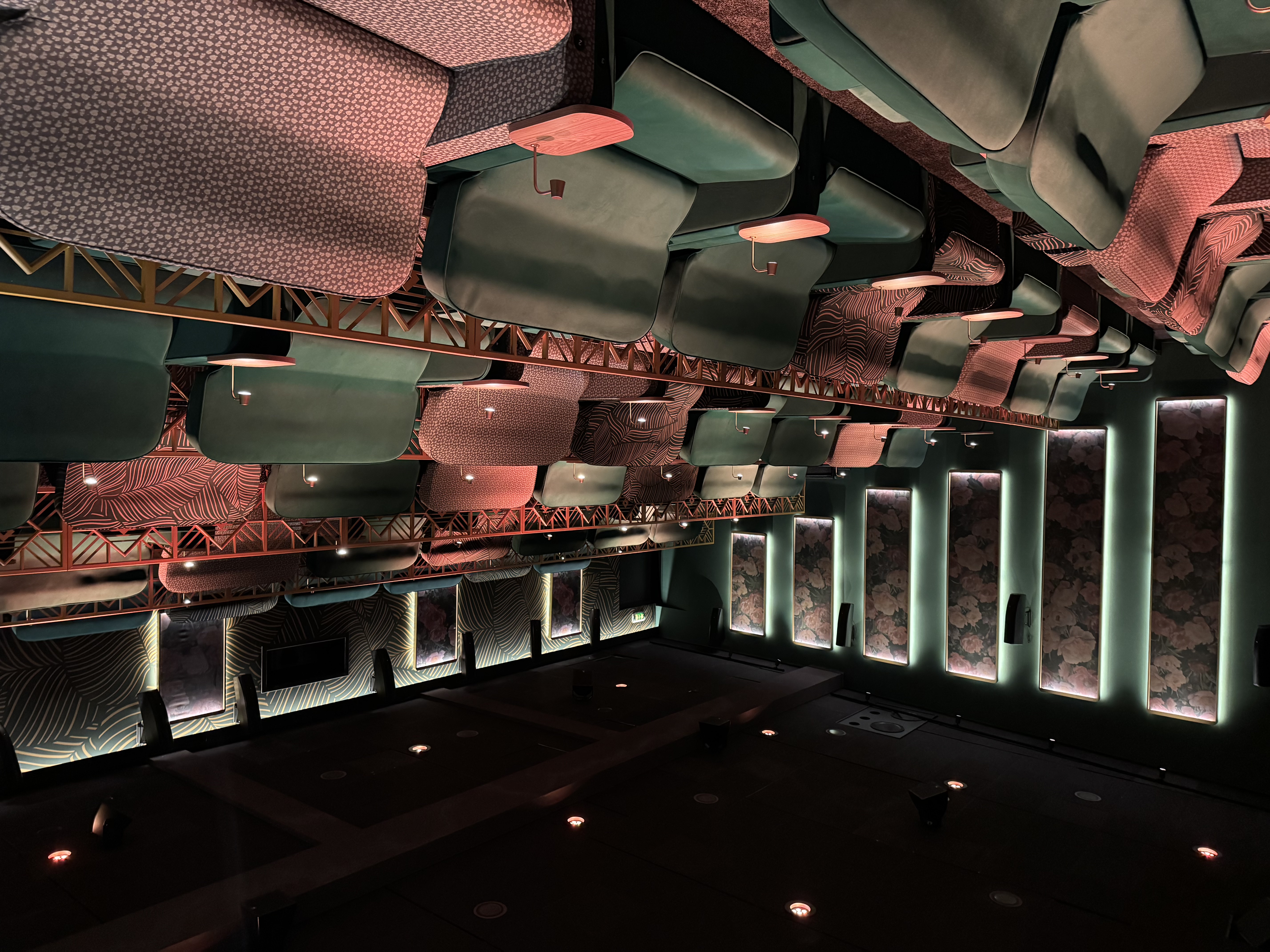 SofaSaal von schräg Vorne