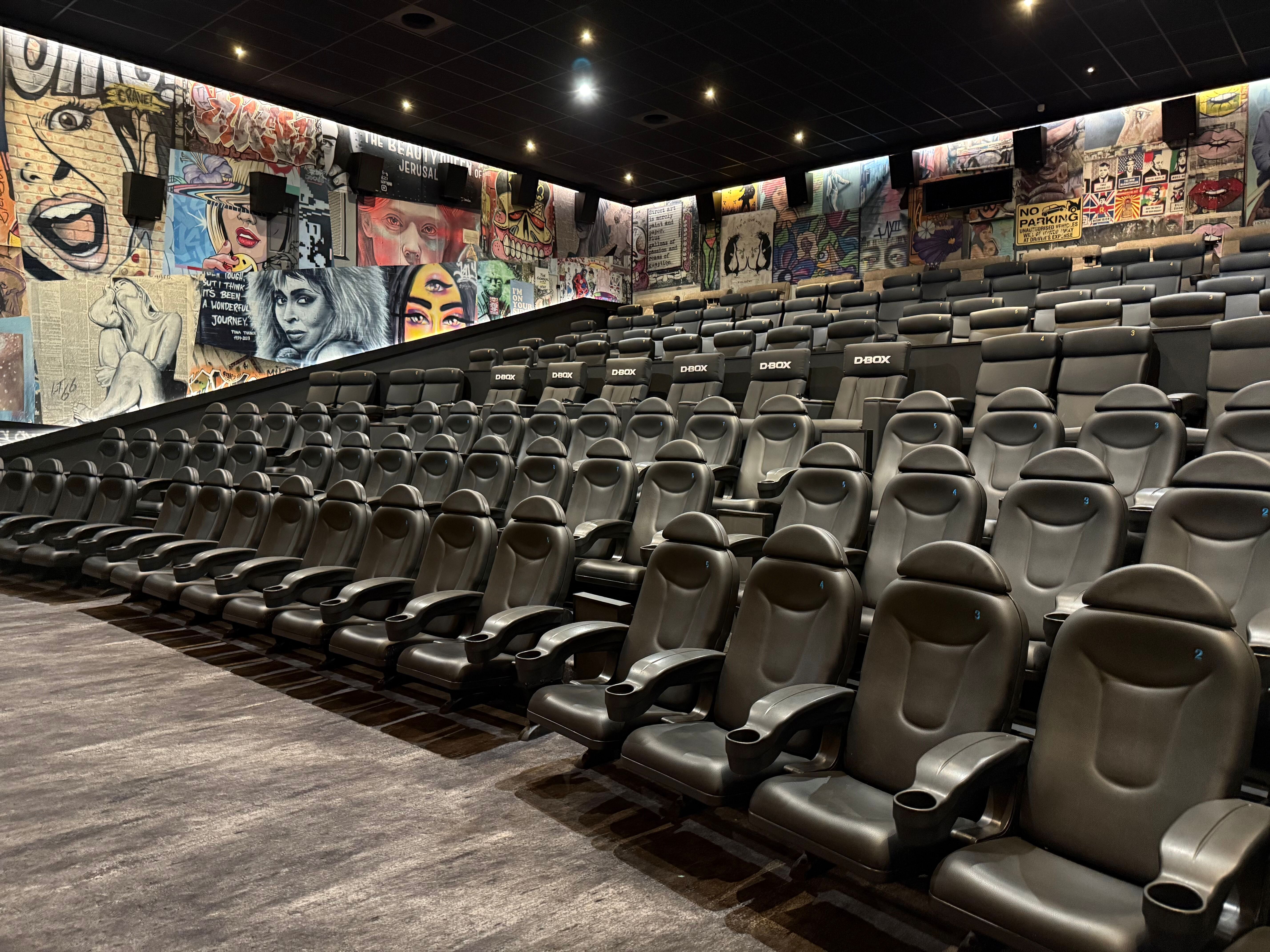 Loge & Comfort_Sitzplätze_Slidebox_Limburg_2