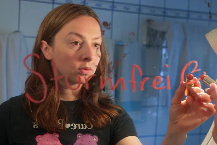 Szenenbild zu Überall gibt es ein Hausen