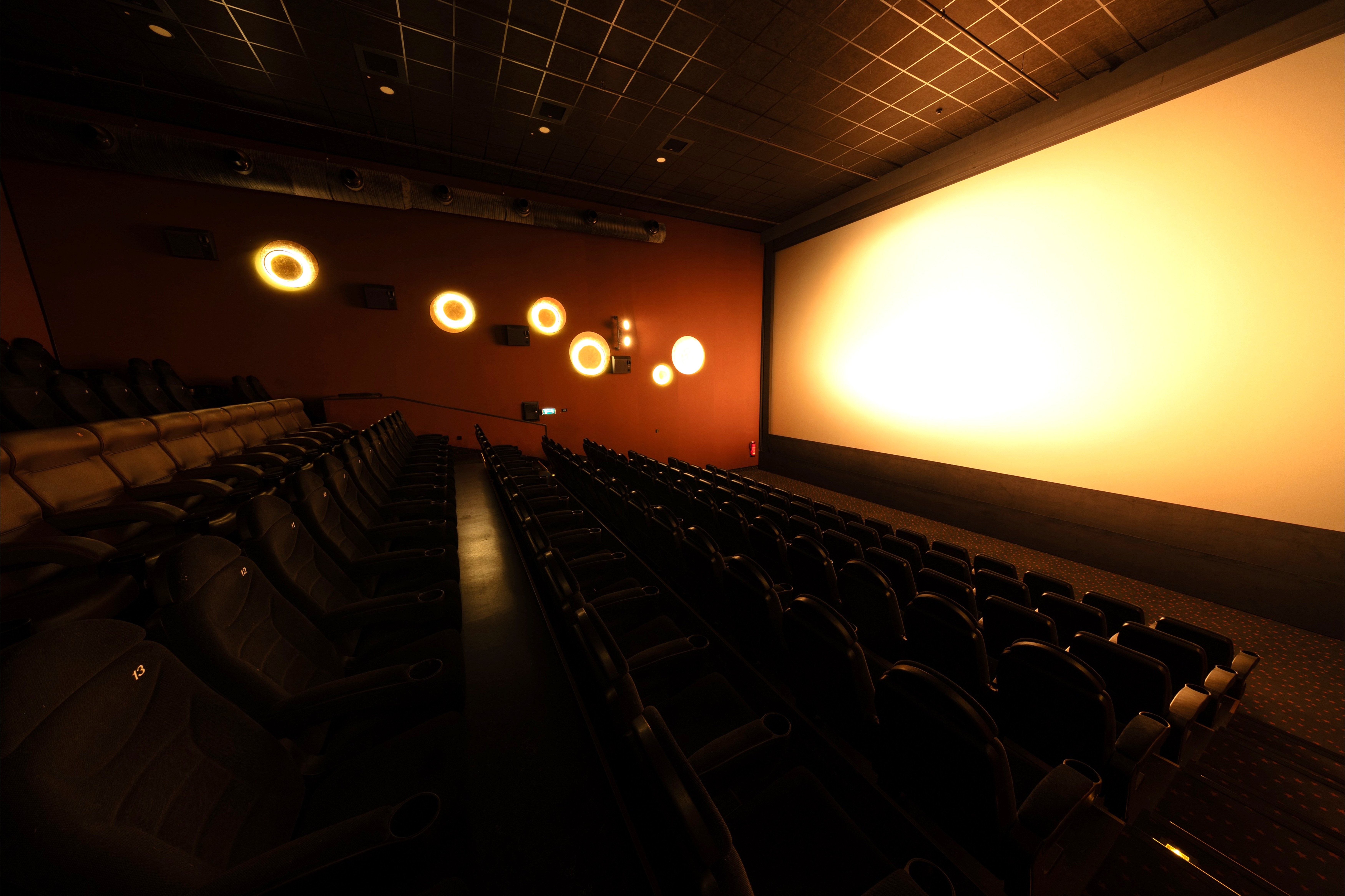 Kino 4 Cineplex Friedrichshafen