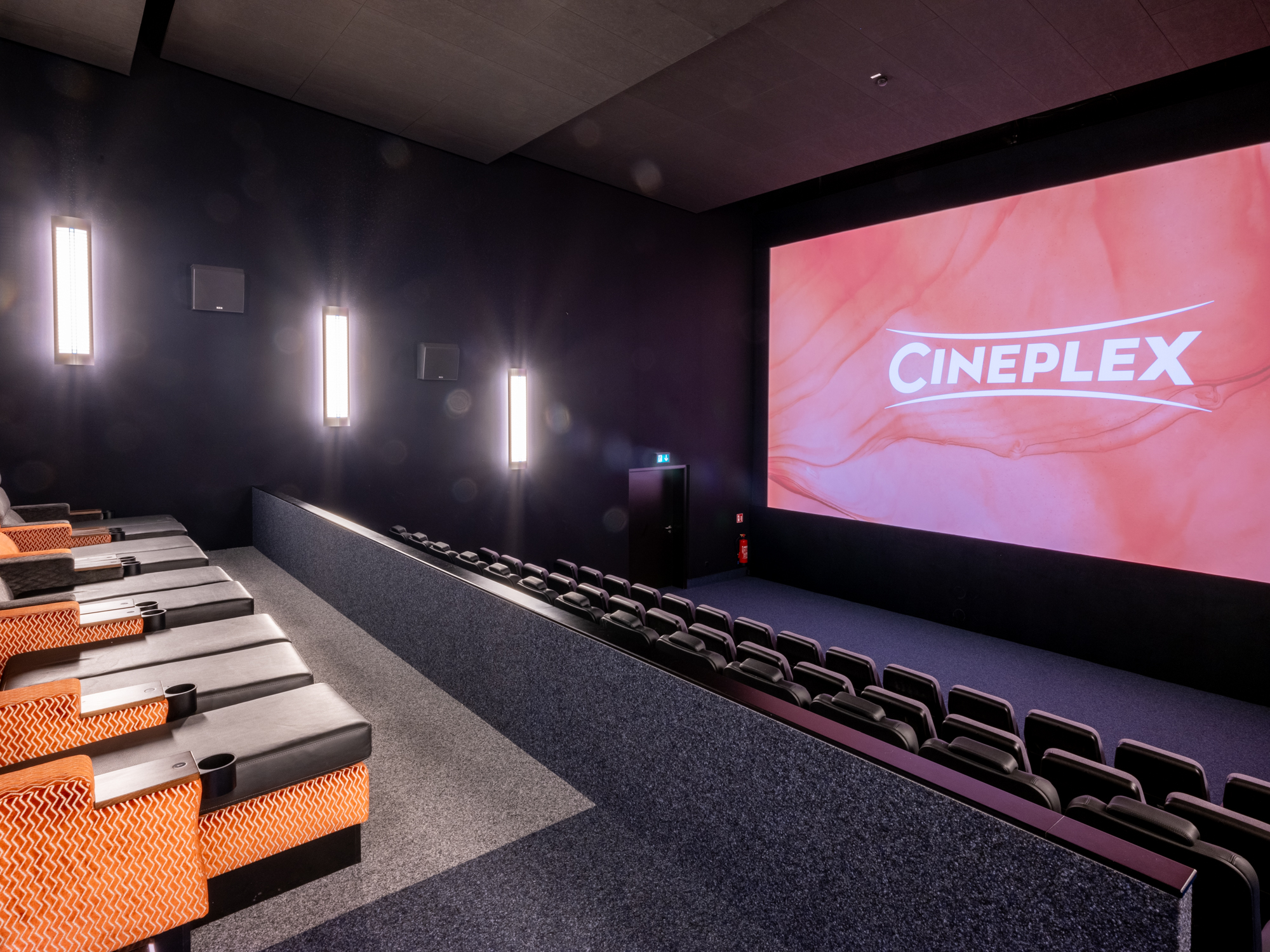 Memmingen_Saal_6_back_side_HDR