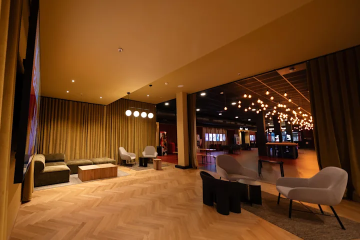 Foyer Cineplex Friedrichshafen