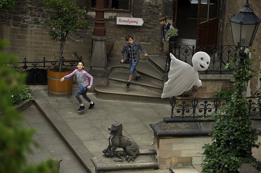 Szenenbild zu Das kleine Gespenst (2013)