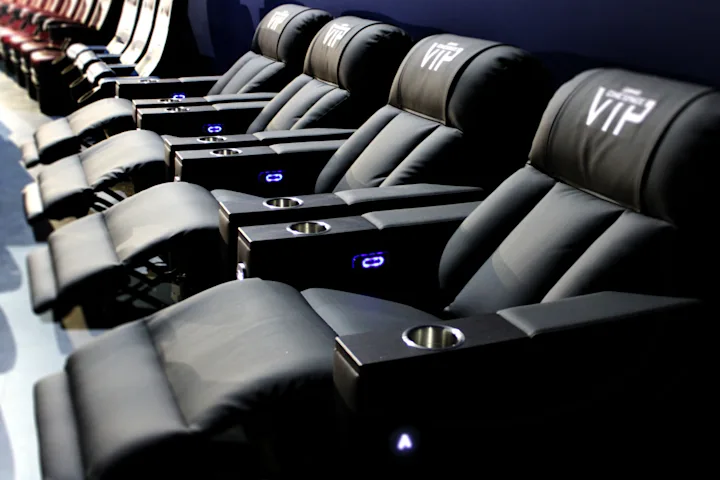 Bild VIP Recliner Ansicht ausgeklappt