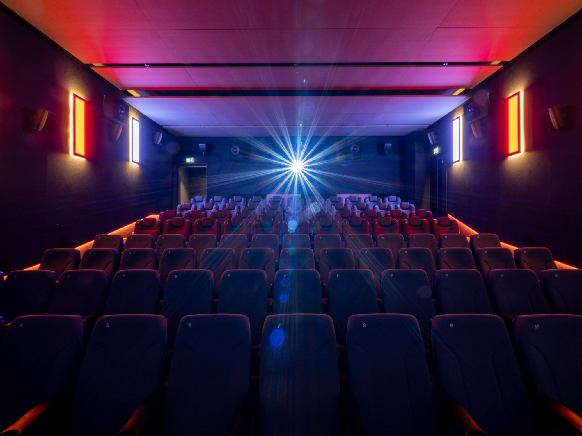 Germering_Saal4_2_Front