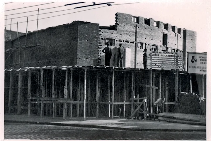 Bild vom Bau des Schloßtheaters 1953