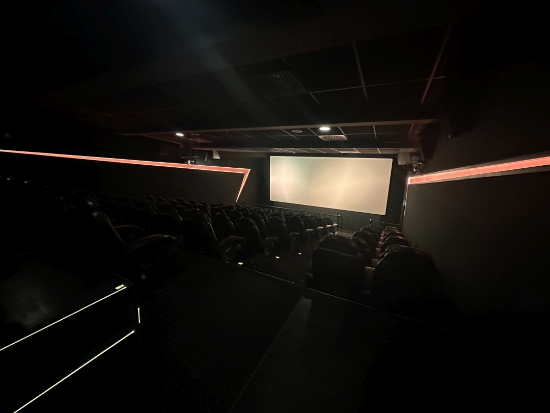 Cineplex Koeln Kino 2 hinten