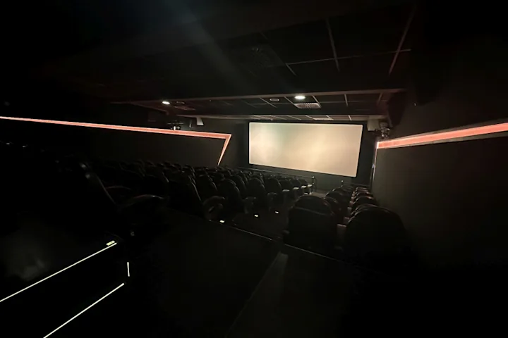 Cineplex Koeln Kino 2 hinten