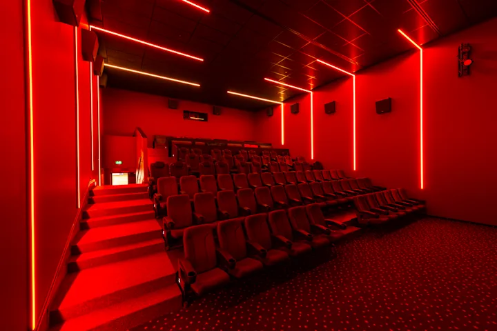 Pfaffenhofen_Saal_7_front_Web