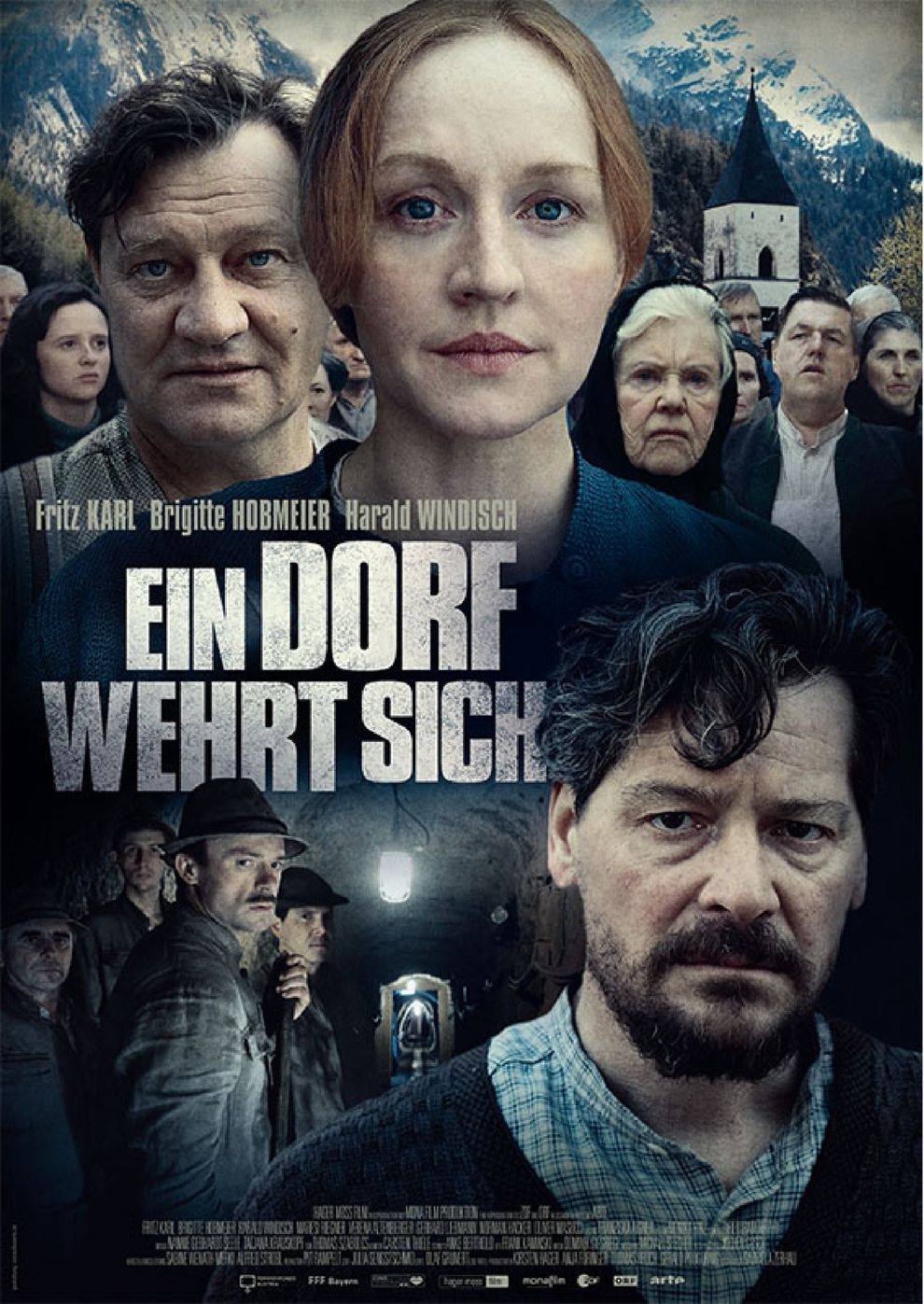 Filmplakat zu Ein Dorf wehrt sich