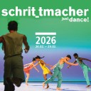 hier sieht man tanzende Menschen 