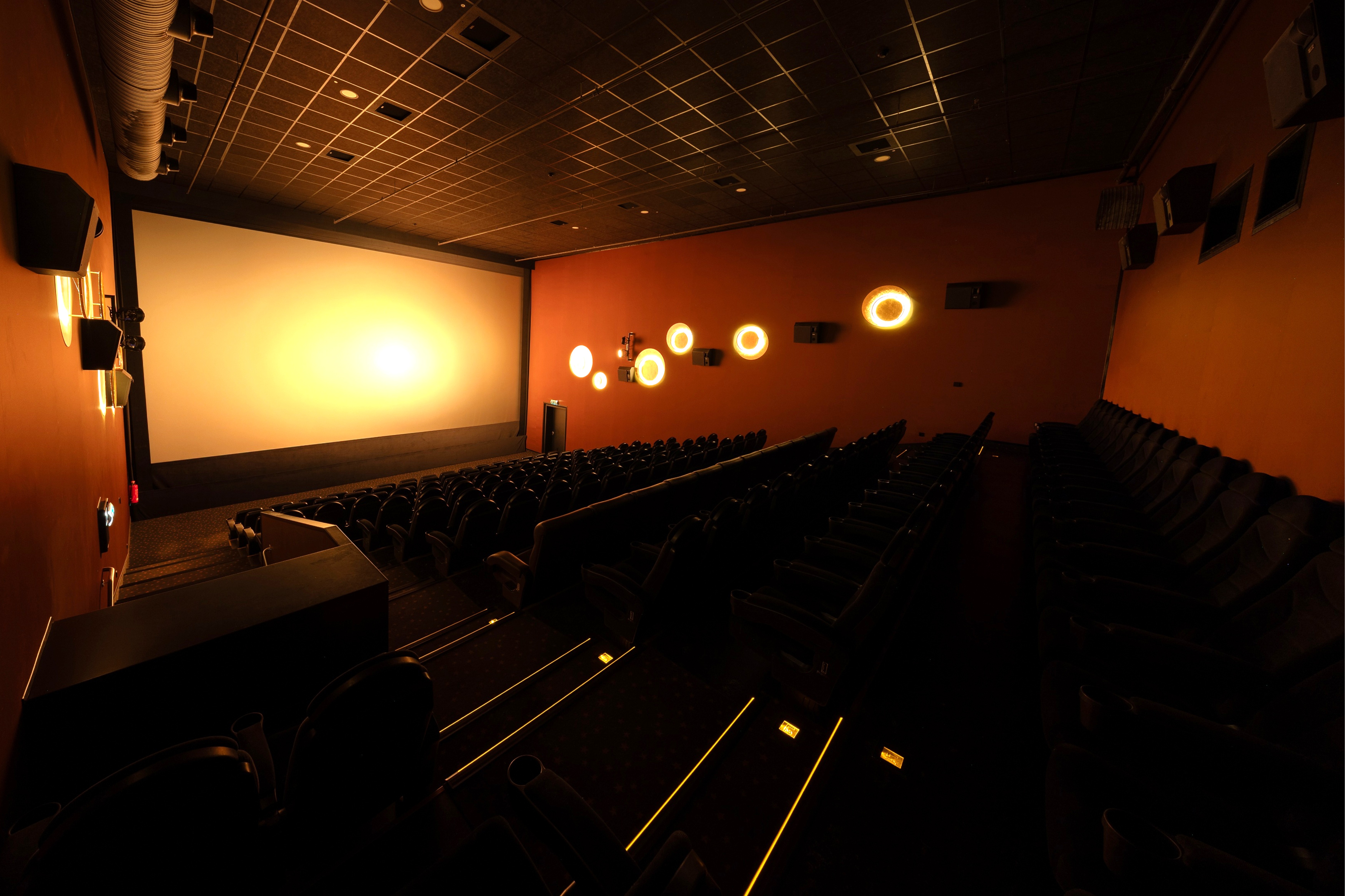 Kino 4 Cineplex Friedrichshafen