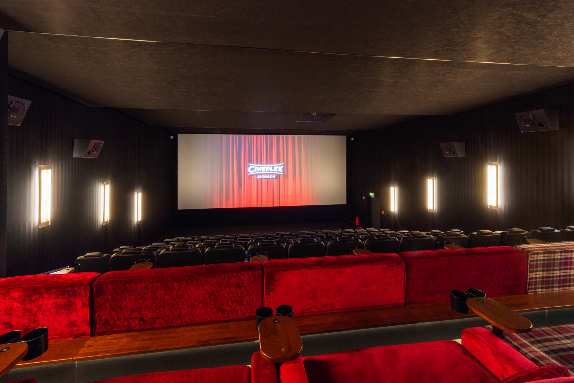 Aichach_Saal_06_back