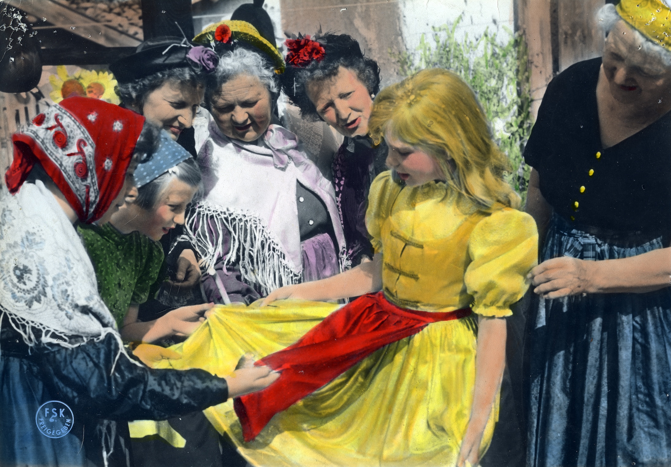 Szenenbild zu Frau Holle - Das Märchen von Goldmarie und Pechmarie