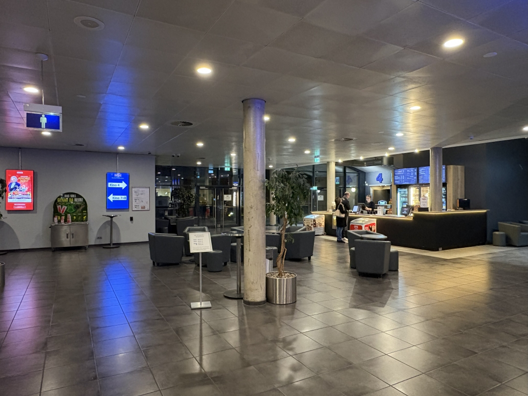 Kinopolis Leverkusen Foyer oben