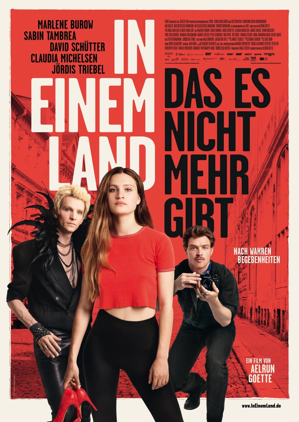 Filmplakat zu In einem Land, das es nicht mehr gibt