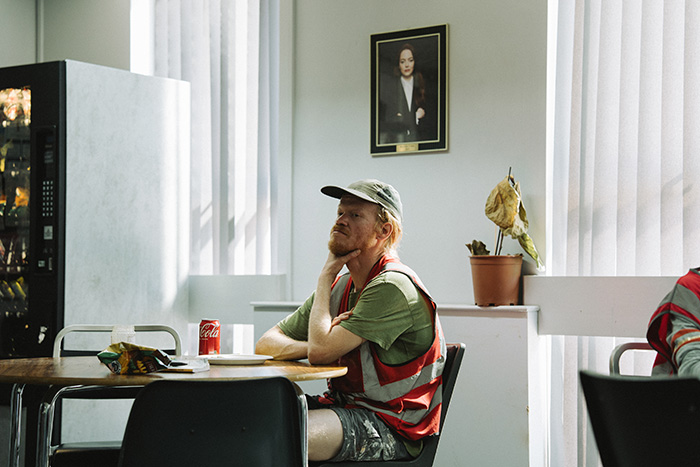 Szenenbild zu Bugonia