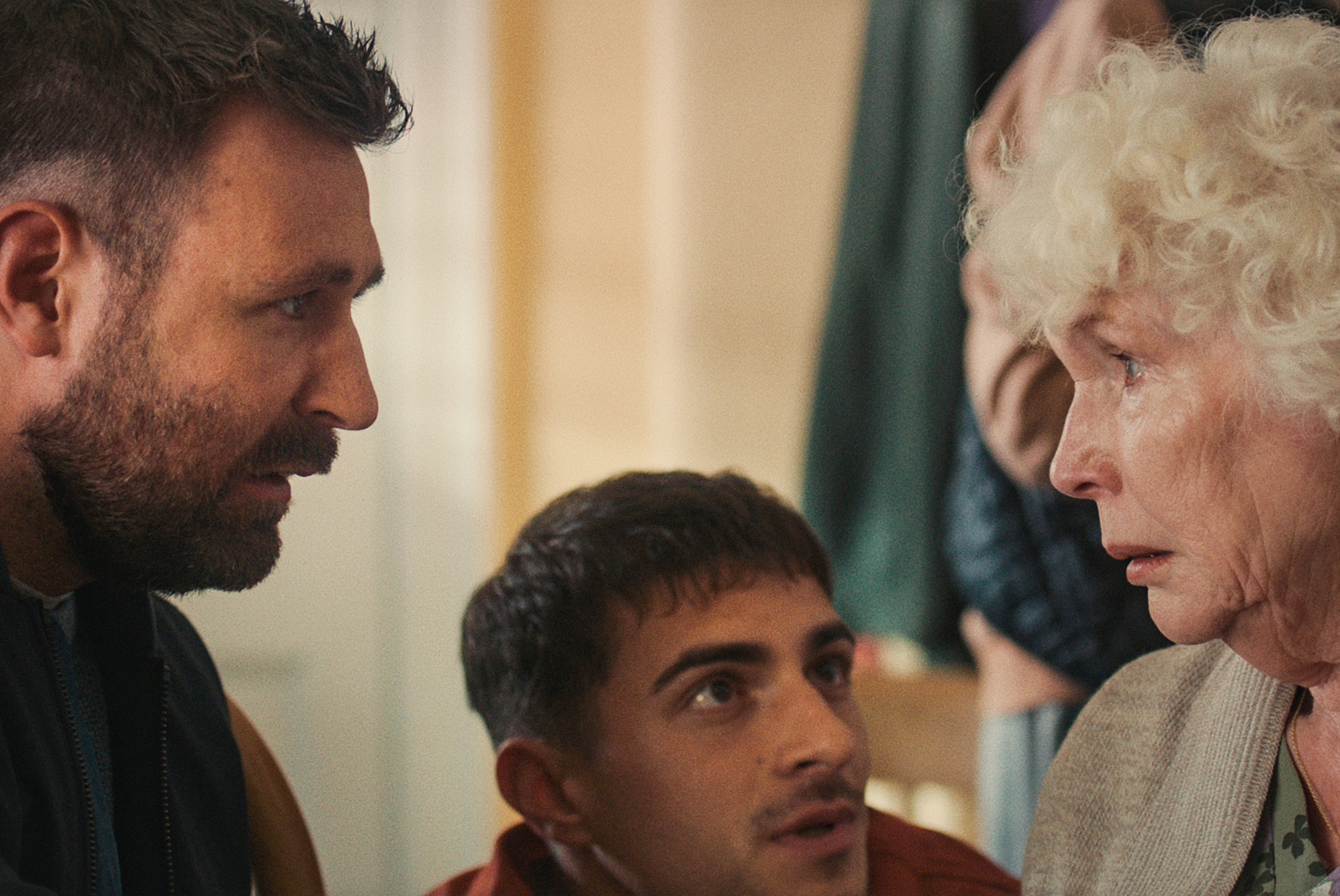 Szenenbild zu Vier Mütter für Edward