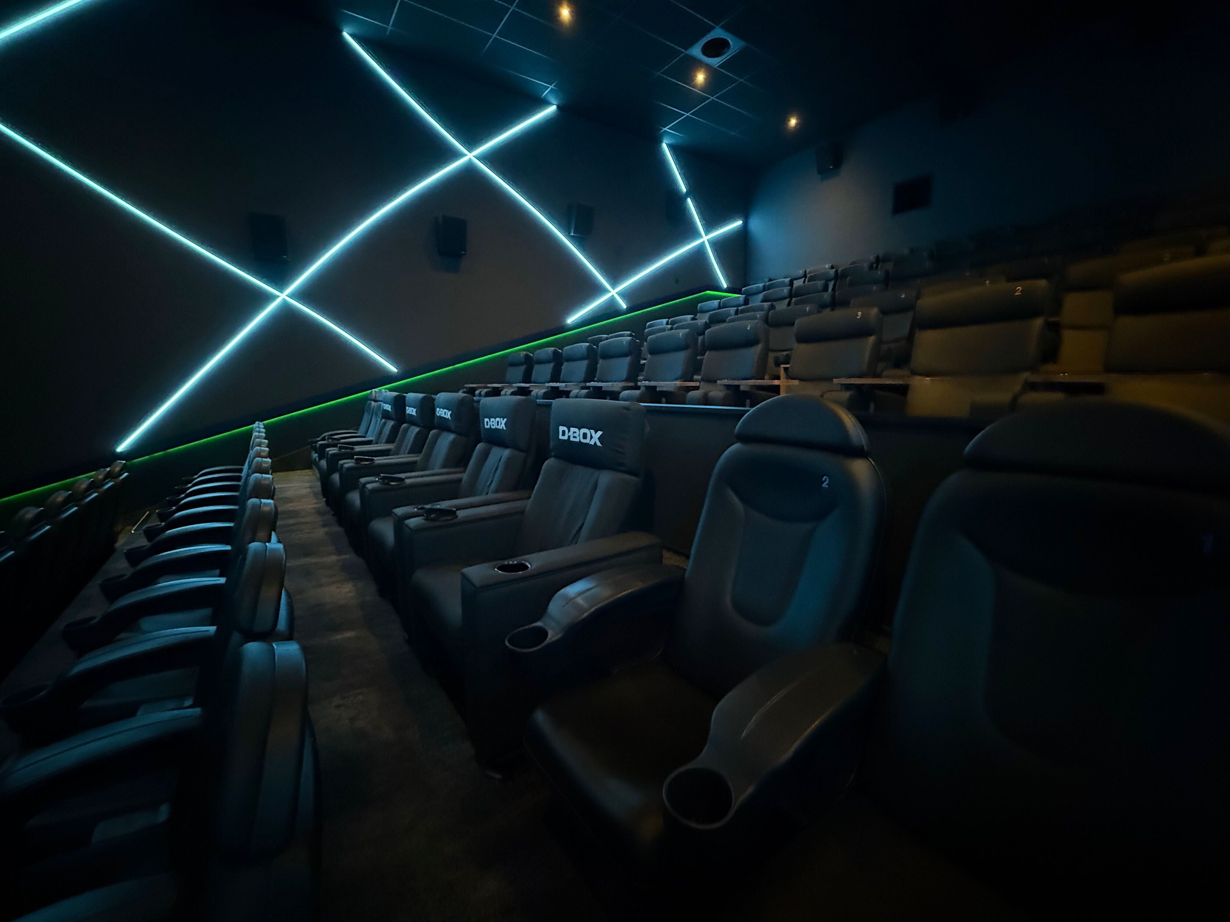 D-Box&D-Box Premium_Sitzplätze_Slidebox_Limburg_3