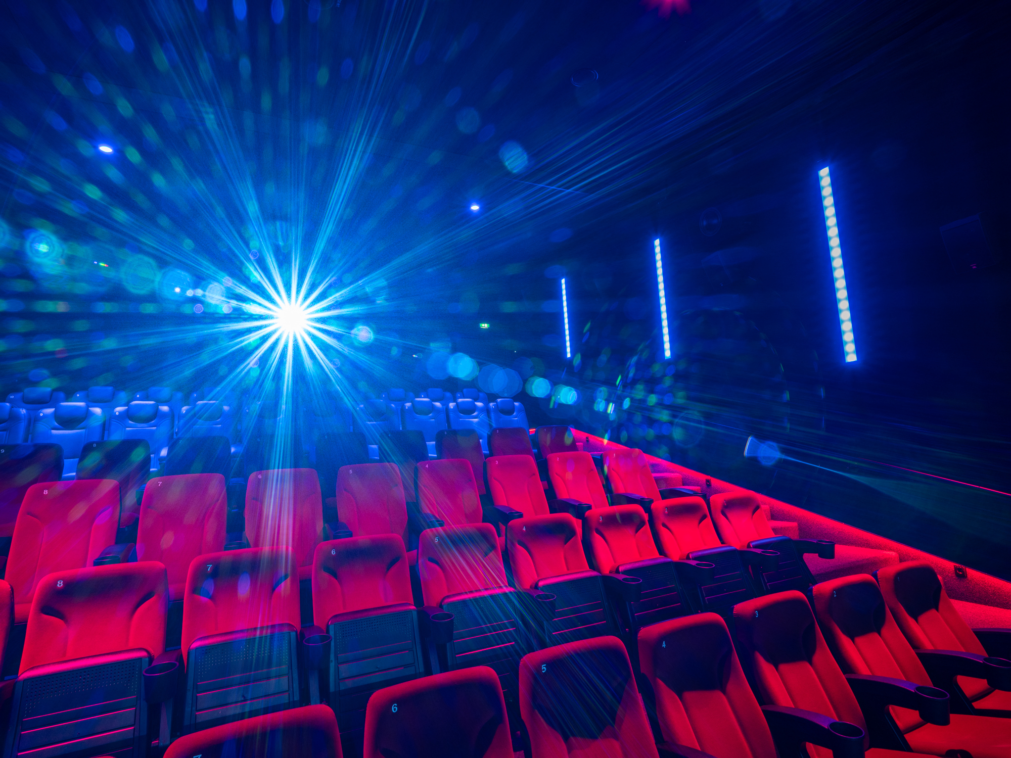 Meitingen_Saal_3_side_front