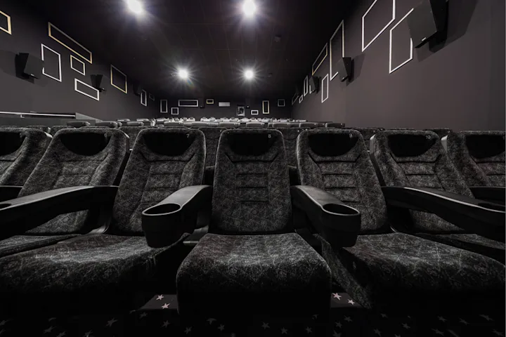 Kino 5 Cineplex Friedrichshafen