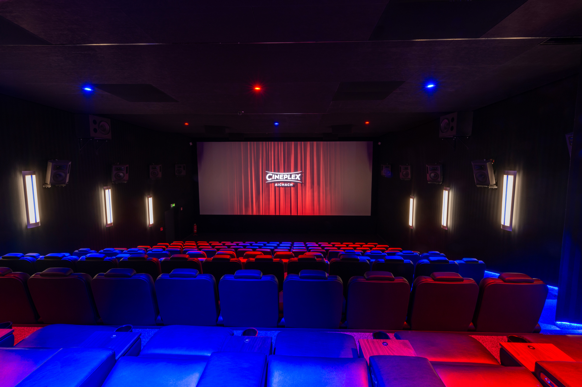 Aichach_Saal_05_back