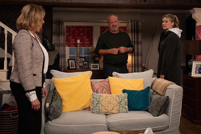 DAWN - NICOLA - JIMMY - EMMERDALE - ITV