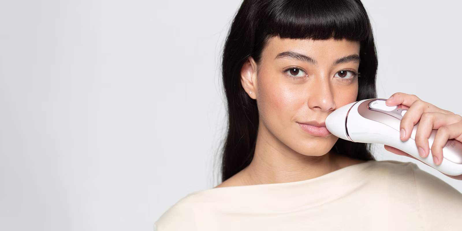 How to Use IPL Device for Long Lasting Facial Hair Removal