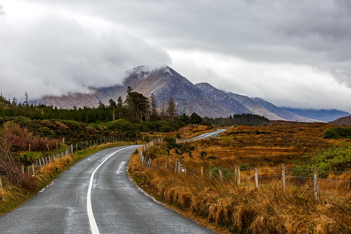 connemara road-1200x800