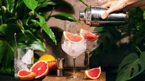 Влияние алкоголя на состояние волос