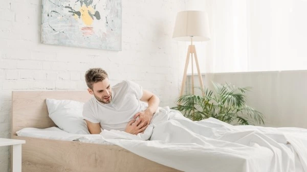 У мужчины болит живот при энтероколите