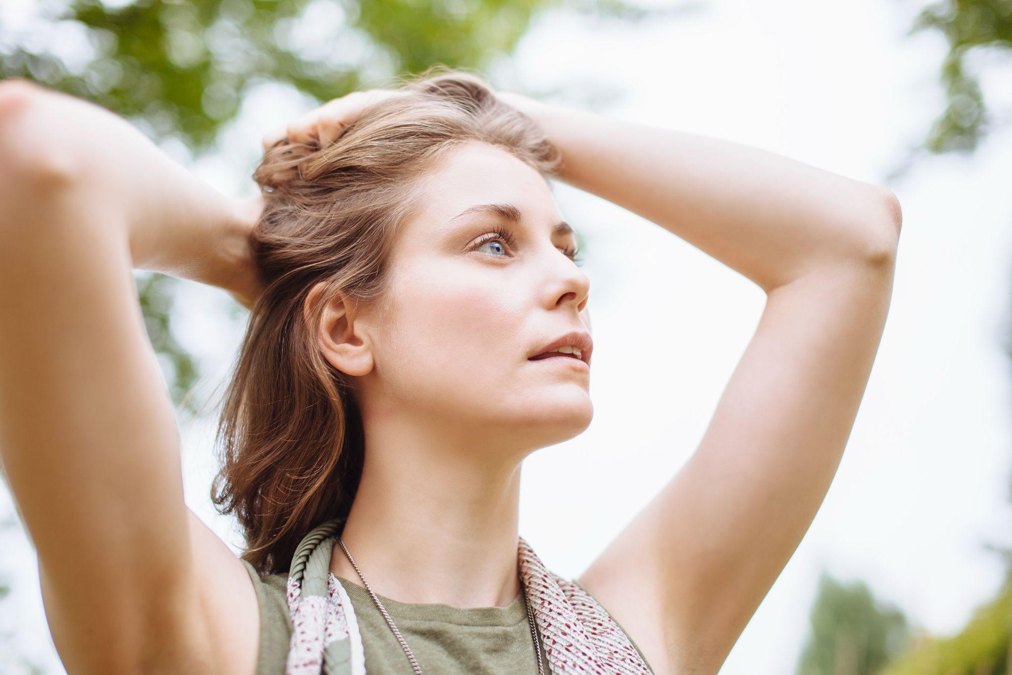 Можно ли курить когда болит горло?