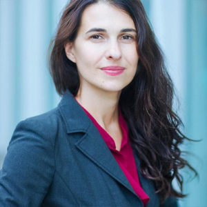 Dr. Mariana Dahan