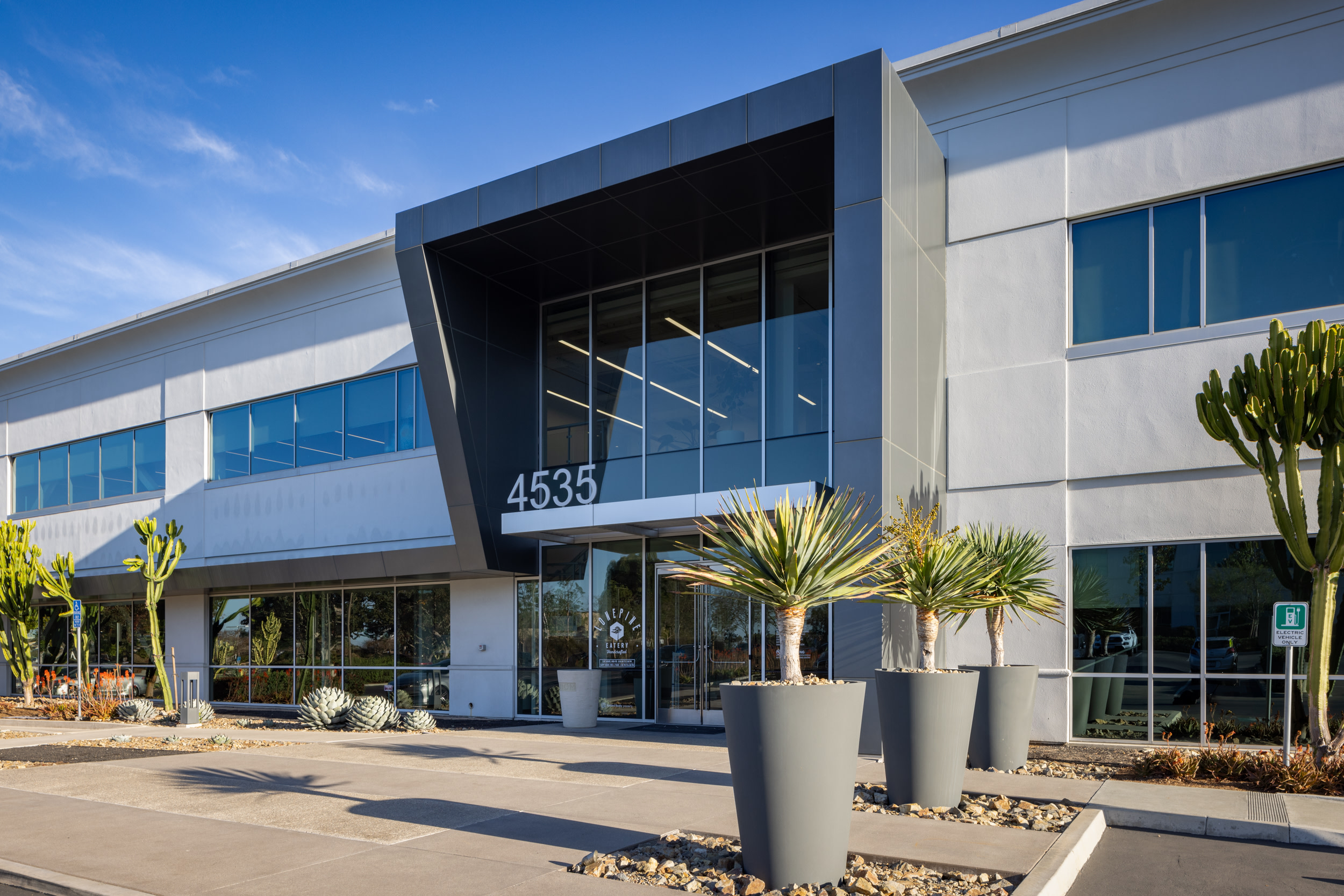 axiom exterior building San Diego Biomed Realty