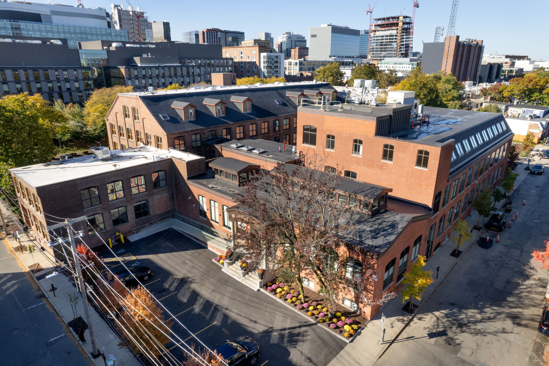 58 Charles St