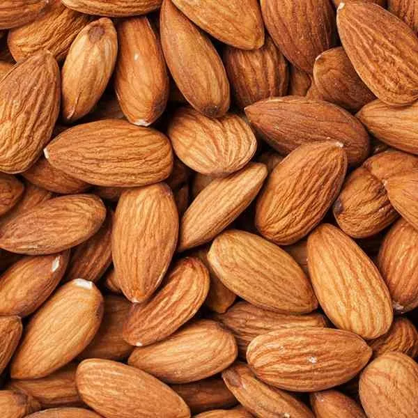 raw almonds